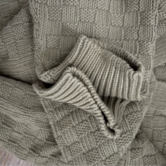 Babaa Cardigan No 3 in Sukkari - Picture 7 of 8